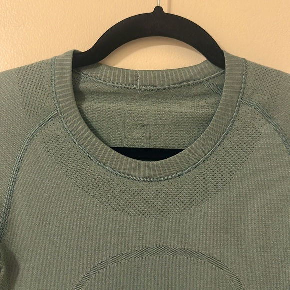 Lululemon Women’s Swiftly Tech Long Sleeve Crew Top Green Size 4 - Picture 3 of 8